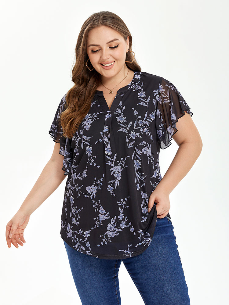 Bluse mit Blumenmuster und Schmetterlingsärmeln mit gekerbtem Ausschnitt