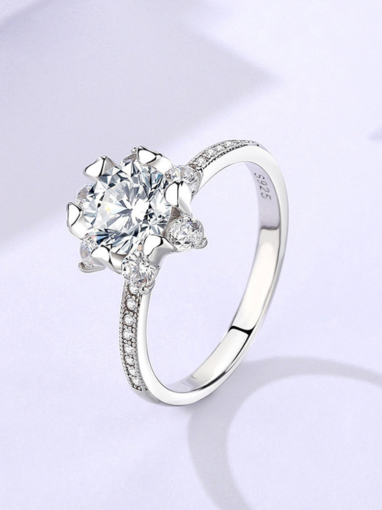 1 Carat Sunflower Round  Shape Moissanite Rings